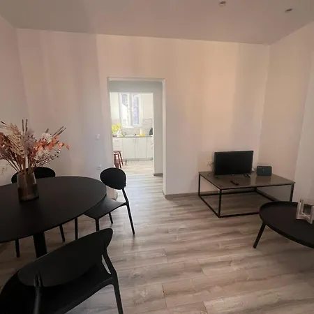 Tatas House Daire
